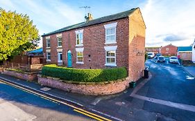 Ivy House